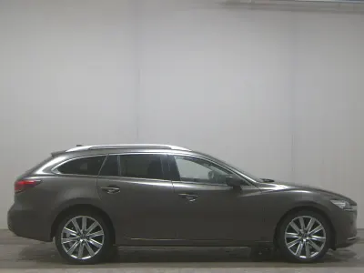 Używany Mazda 6 Sports-Line 165 KM (121 kW) 2021 Szary Kombi