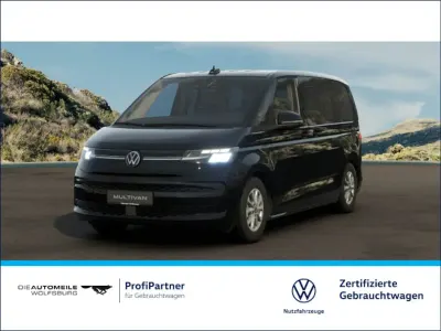 Gebraucht VW Multivan Life 150 PS (110 kW) 2024 Deep black perleffekt Van / Kleinbus