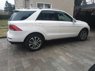 Usata Mercedes GLE350 258 CV (189 kW) 2016 Bianco SUV