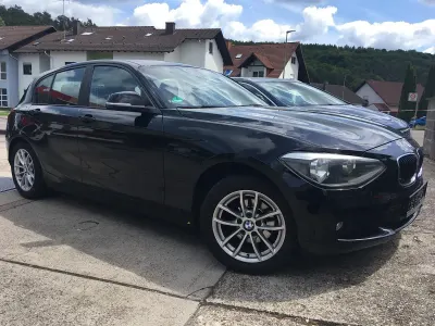 Gebraucht BMW 116 136 PS (100 kW) 2012 Schwarz Kleinwagen