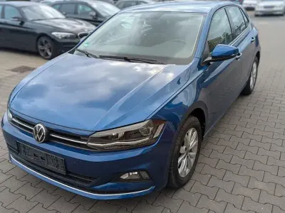 Gebraucht VW Polo Highline 110 PS (80 kW) 2021 Blau Kleinwagen
