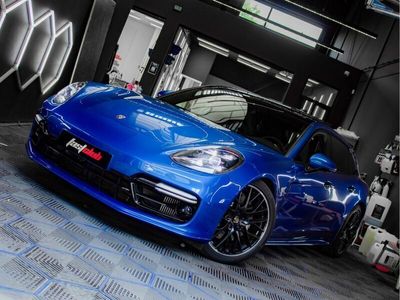 Porsche Panamera 4S