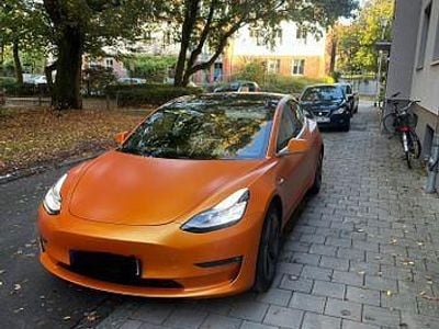 Weiß Gebraucht 2020 Tesla Model 3 Limousine | 22.999 € (Guter Preis)