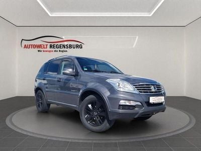 Gebraucht Ssangyong (KGM) Rexton Quartz 155 PS (114 kW) 2015 Grau SUV