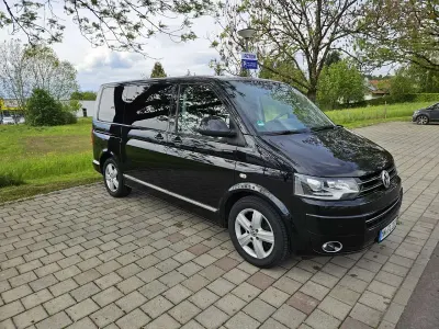 Gebraucht VW Multivan Highline 179 PS (131 kW) 2013 Van / Kleinbus