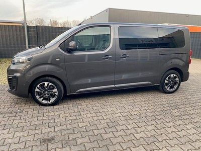 Gebraucht 2019 Opel Zafira Life Innovation Van / Kleinbus | 28.600 € (Teuer)