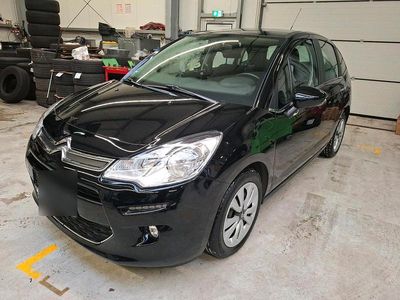 Schwarz Gebraucht 2015 Citroën C3 Kleinwagen | 6.100 € (Fairer Preis)