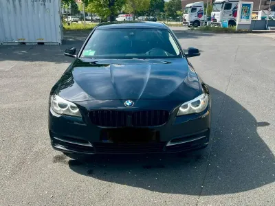 Second-hand BMW 520 190 CP (139 kW) 2014 Negru Berlinǎ