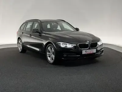 Gebraucht BMW 318 Sport Line 150 PS (110 kW) 2019 Schwarz Limousine