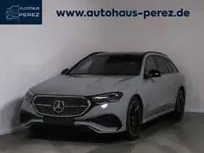 Gebraucht Mercedes E300 Premium 204 PS (150 kW) 2025 Grau Kombi
