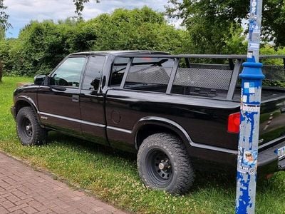 Gebraucht Chevrolet S10 120 PS (88 kW) 2000 Schwarz Pickup