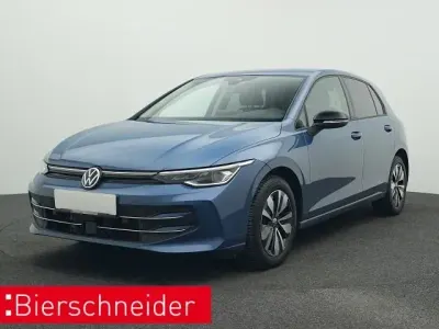 Gebraucht VW Golf VIII Goal 150 PS (110 kW) 2025 Blau Limousine