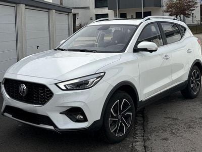 Gebraucht MG ZS Luxury 111 PS (81 kW) 2023 Weiß SUV
