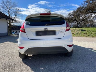 gebraucht Ford Fiesta 1,4 TDCi DPF Champions Edition Champi...