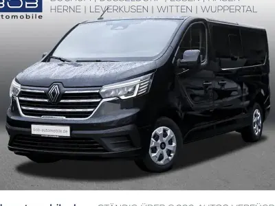 Używany Renault Trafic Evolution 150 KM (110 kW) 2024 Czarny Minivan