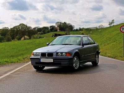 gebraucht BMW 316 E36 i Coupé - Original, 96.000km, Schalter im Topzustand