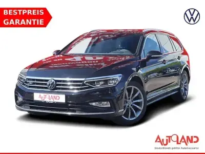 Gebraucht VW Passat R-line 200 PS (147 kW) 2022 Deep black perleffekt Kombi