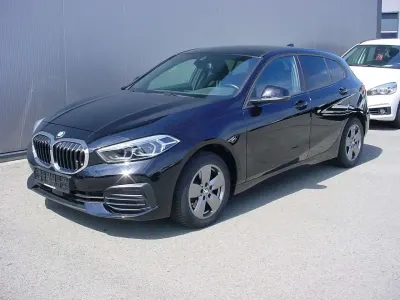 Gebraucht BMW 118 Sport Line 150 PS (110 kW) 2022 Schwarz Kleinwagen