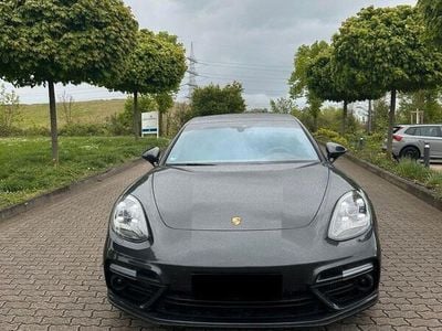 Porsche Panamera Turbo