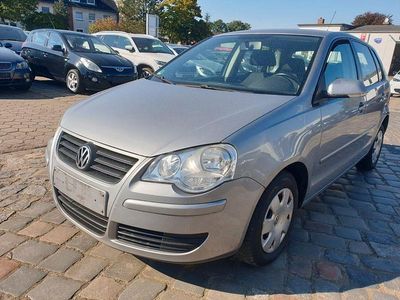 Silber Gebraucht 2009 VW Polo United Limousine | 2.290 € (Guter Preis)