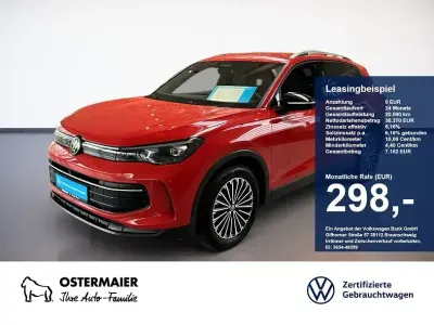 Gebraucht VW Tiguan Goal 150 PS (110 kW) 2025 Persimmon red SUV