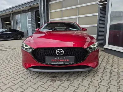 Gebraucht Mazda 3 Selection 186 PS (136 kW) 2023 Rot Limousine