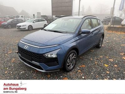 Neu Hyundai Bayon Trend 101 PS (74 kW) 2025 Blau SUV