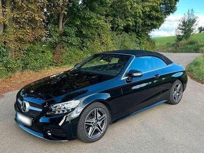 Gebraucht Mercedes C180 AMG line 156 PS (114 kW) 2020 Schwarz Cabrio