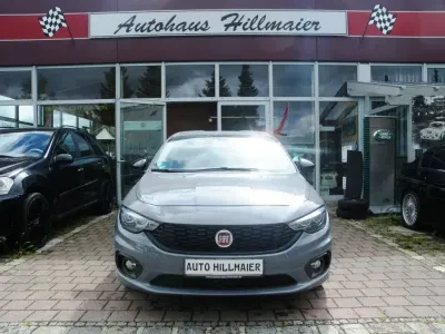 Gebraucht Fiat Tipo S 120 PS (88 kW) 2018 Grau Limousine
