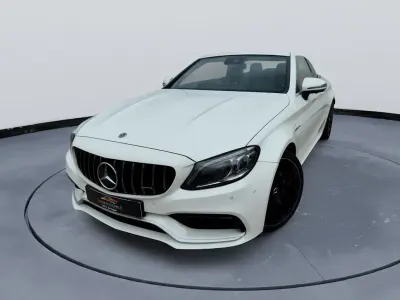 Gebraucht Mercedes C63 AMG AMG 476 PS (350 kW) 2020 Weiß Cabrio