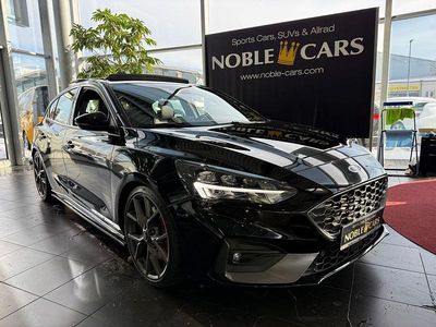 Shadow black Gebraucht 2019 Ford Focus ST Limousine | 19.990 € (Fairer Preis)