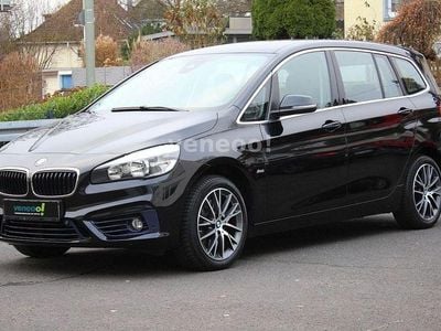 Schwarz Gebraucht 2016 BMW 220 Sport Line Kombi | 15.480 € (Fairer Preis)