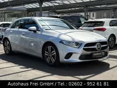 Second-hand Mercedes A200 Progressive 163 CP (119 kW) 2021 Argintiu Berlinǎ