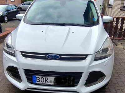 Gebraucht Ford Kuga Titanium 150 PS (110 kW) 2013 Weiß SUV