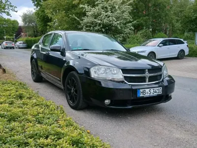 Gebraucht Dodge Avenger 200 PS (147 kW) 2008 Schwarz Limousine