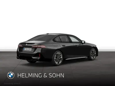 Gebraucht BMW 540 Sport Line 286 PS (210 kW) 2026 Schwarz Limousine