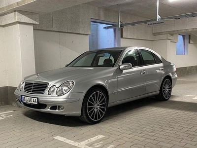 Mercedes E280