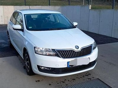Weiß Gebraucht 2019 Skoda Rapid Kleinwagen | 7.800 € (Fairer Preis)
