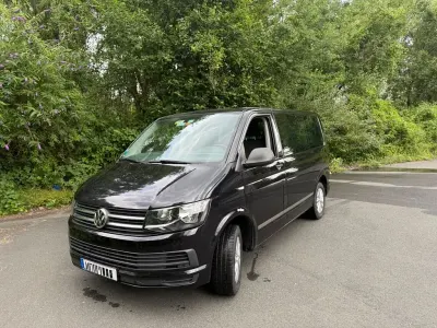 Gebraucht VW Multivan 150 PS (110 kW) 2017 Schwarz Van / Kleinbus