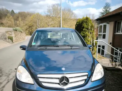Gebraucht Mercedes B200 193 PS (141 kW) 2007 Blau Van / Kleinbus