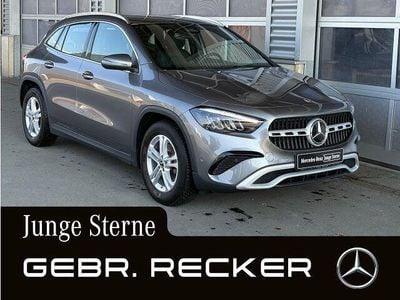 Gebraucht Mercedes GLA200 Advanced 163 PS (119 kW) 2024 Grau SUV