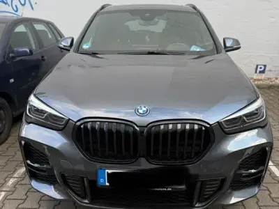 Gebraucht BMW X1 M Sport 220 PS (161 kW) 2021 Grau SUV