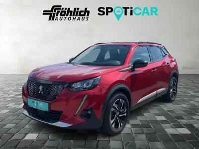 Gebraucht Peugeot 2008 Allure 131 PS (96 kW) 2022 Rot SUV