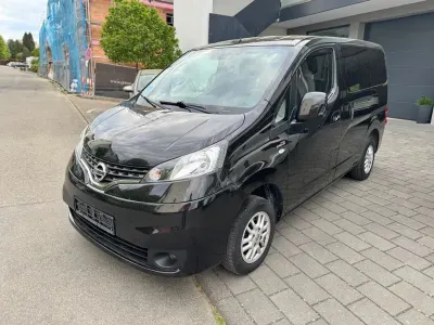 Gebraucht Nissan NV200 Premium Edition 110 PS (80 kW) 2012 Schwarz Van / Kleinbus
