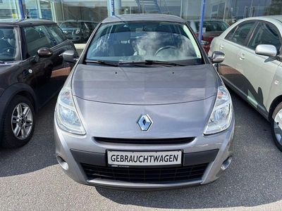 Second-hand Renault Clio III Expression 75 CP (55 kW) 2009 Berlinǎ