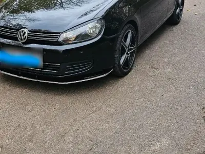 Gebraucht VW Golf VI 122 PS (89 kW) 2010 Schwarz Limousine