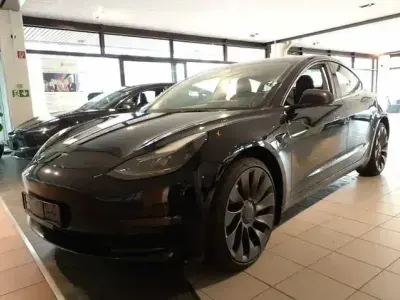 Occasion Tesla Model 3 Performance 239 kW (325 ch) 2022 Andere Berline