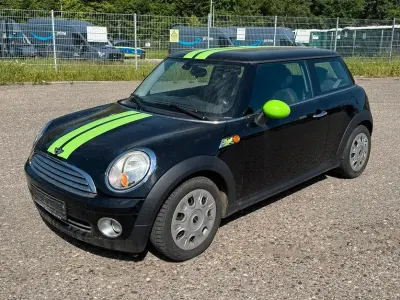Käytetty Mini ONE
