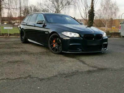 Gebraucht BMW 530 M Sport 258 PS (189 kW) 2013 Schwarz Kombi