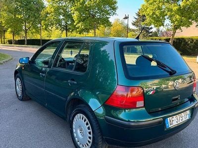 Usata VW Golf III 90 CV (66 kW) 1998 Verde Berlina